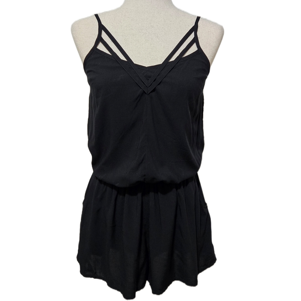 Express Black Strappy V-Neck Mini Romper Size XS Little Black Romper Pockets